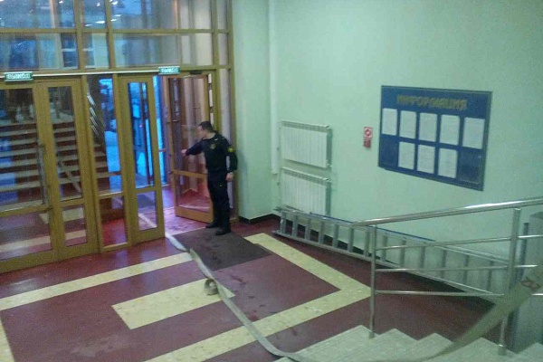 Участие в учениях по теме «Действия при возникновении возгорания или пожара в зданиях суда и судебных участках»