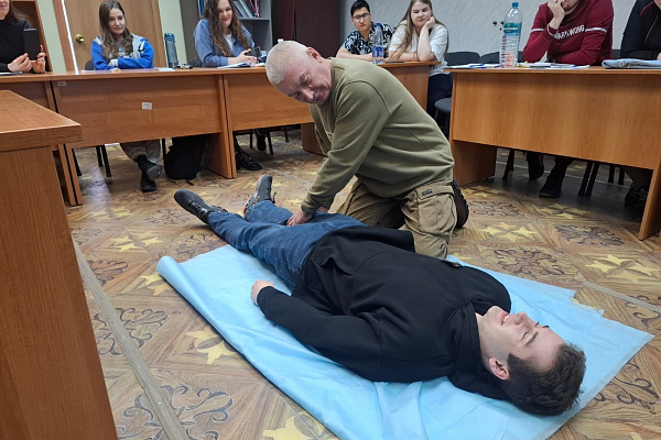 В Центре медицины катастроф состоялся обучающий курс для инструкторов по оказанию первой помощи под названием «Основы преподавания первой помощи»