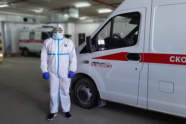 КУ ХМАО-Югры « Бюро  судебно-медицинской экспертизы» передала на станцию Скорой медицинской помощи г. Ханты- Мансийска 250 одноразовых костюмов ,   а КУ ХМАО-Югры « Березовский противотуберкулезный диспансер  передало 250  Респираторов « Бриз -1106 М»
